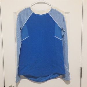 Lululemon performance fleece top